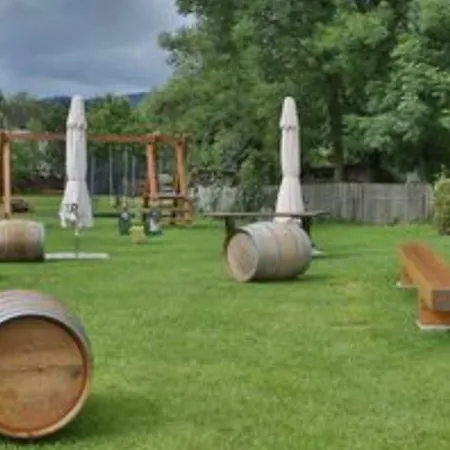 Landgasthof Baeren بيت ريفي